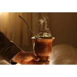 Kompletny przewodnik po yerba mate – właściwości, działanie i jak ją parzyć